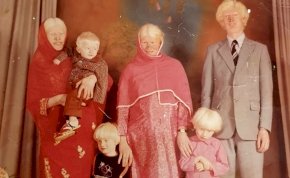 Tizenhét albínó él egy családban, és nincs könnyű életük 